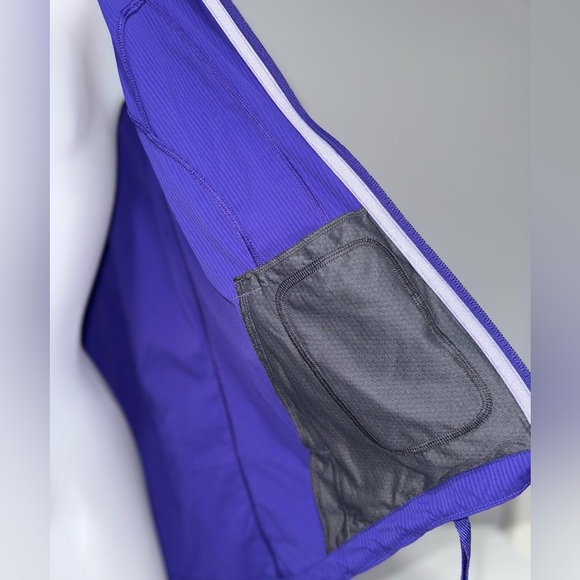 Lululemon Transition Jacket - Picture 6 of 8